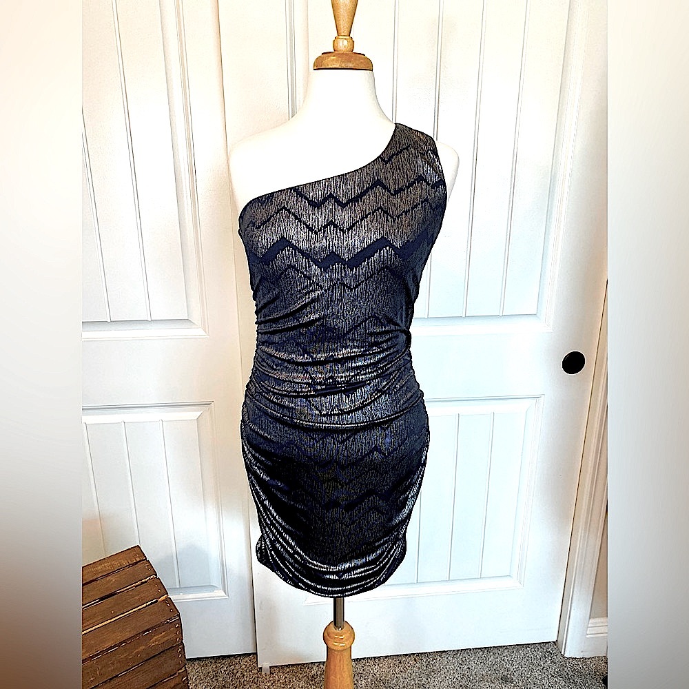 Attractive Cinched One Shoulder Fitted Dress
